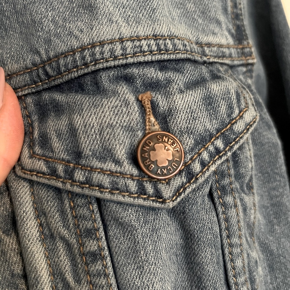 Lucky Brand ‘Tomboy Trucker’ Denim Jacket - Picture 4 of 6